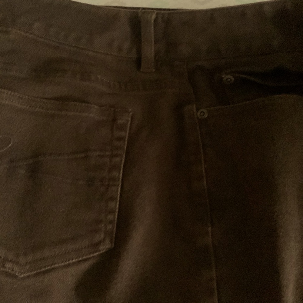 Women’s brushed denim jeans, inseam 28